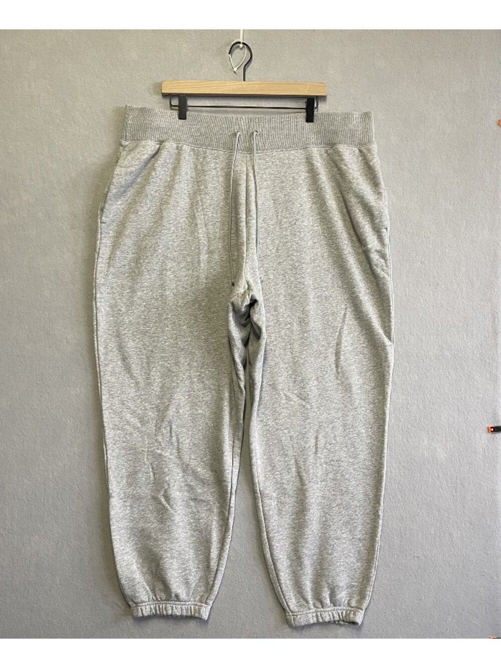Nike Mens Grey Jogger Sweatpants XXL Elastic Waistband Cotton Blend